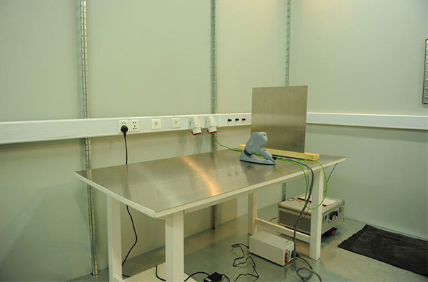 靜電對液晶屏幕 lcd的造成影響有哪些？